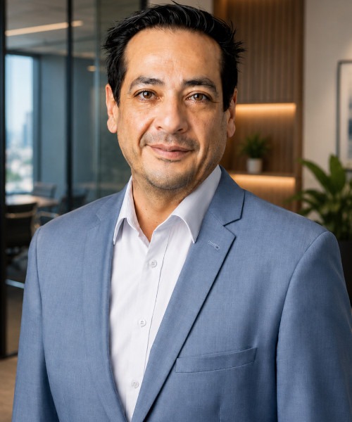 Christian Cabrera, 
Director Clinical Services
